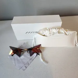 ISLY NYC | Accessories | Isly Nyc Sunglasses Like New | Poshmark display picture 3